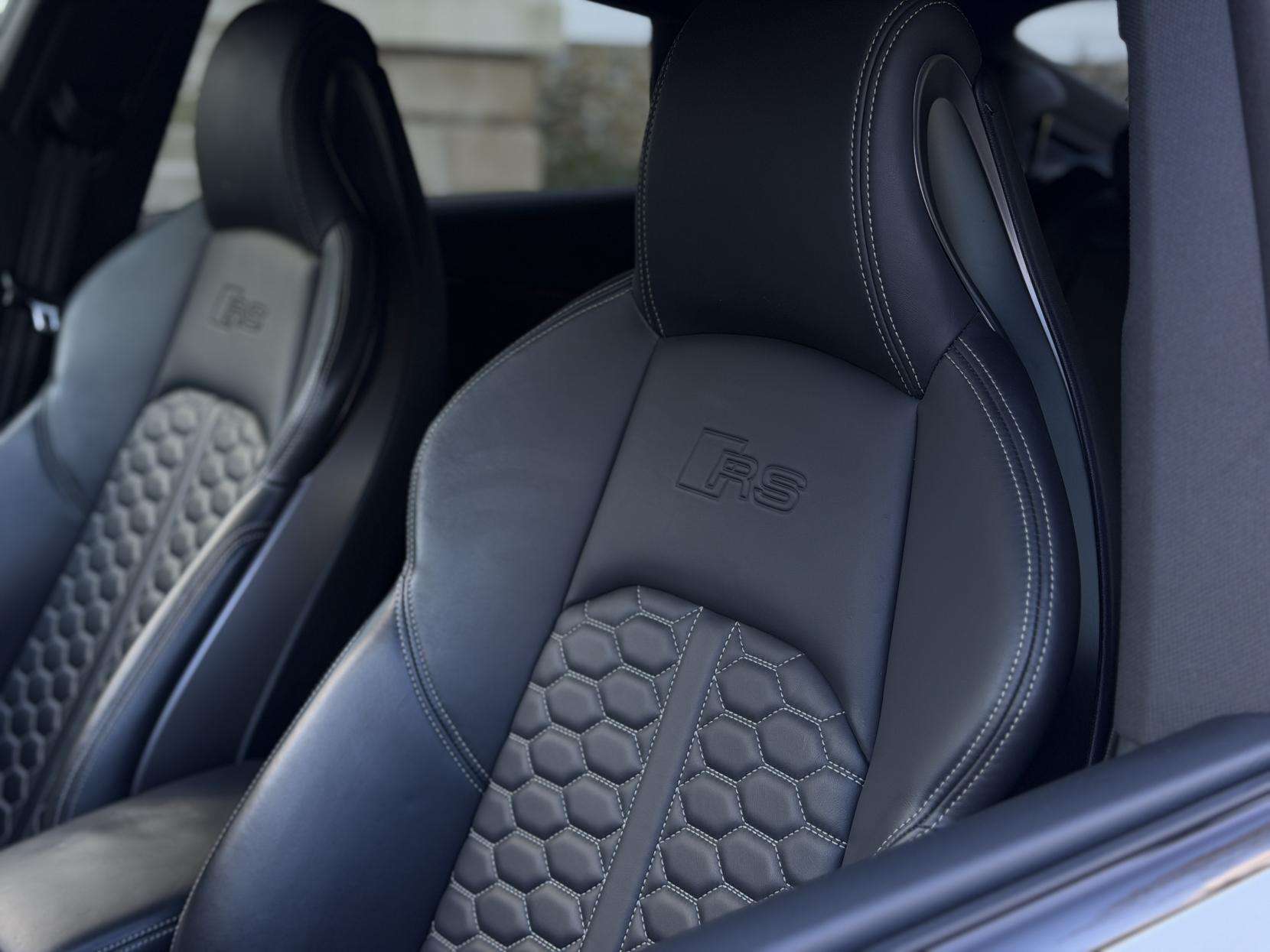 2021 AUDI RS5 2021 AUDI RS5