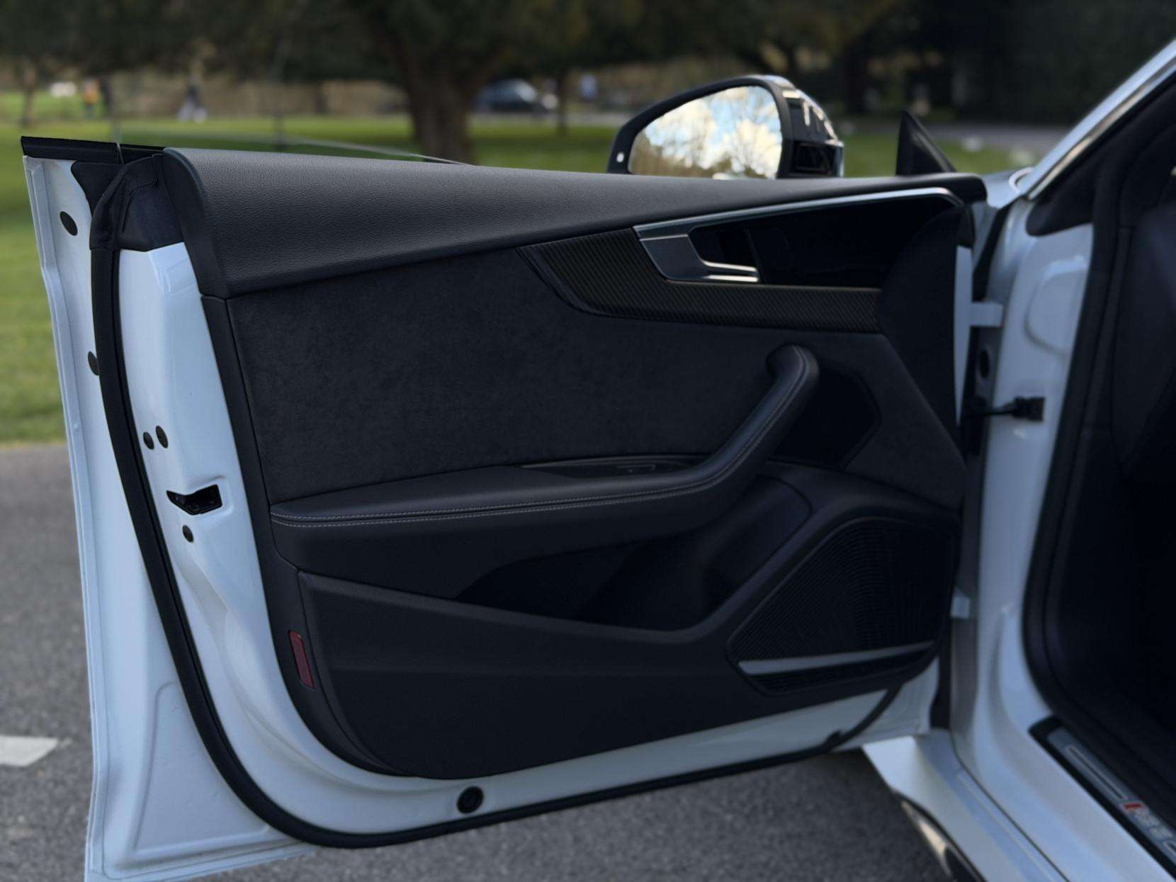 2021 AUDI RS5 2021 AUDI RS5