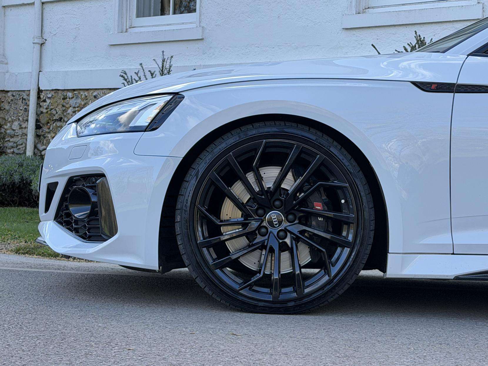 2021 AUDI RS5 2021 AUDI RS5