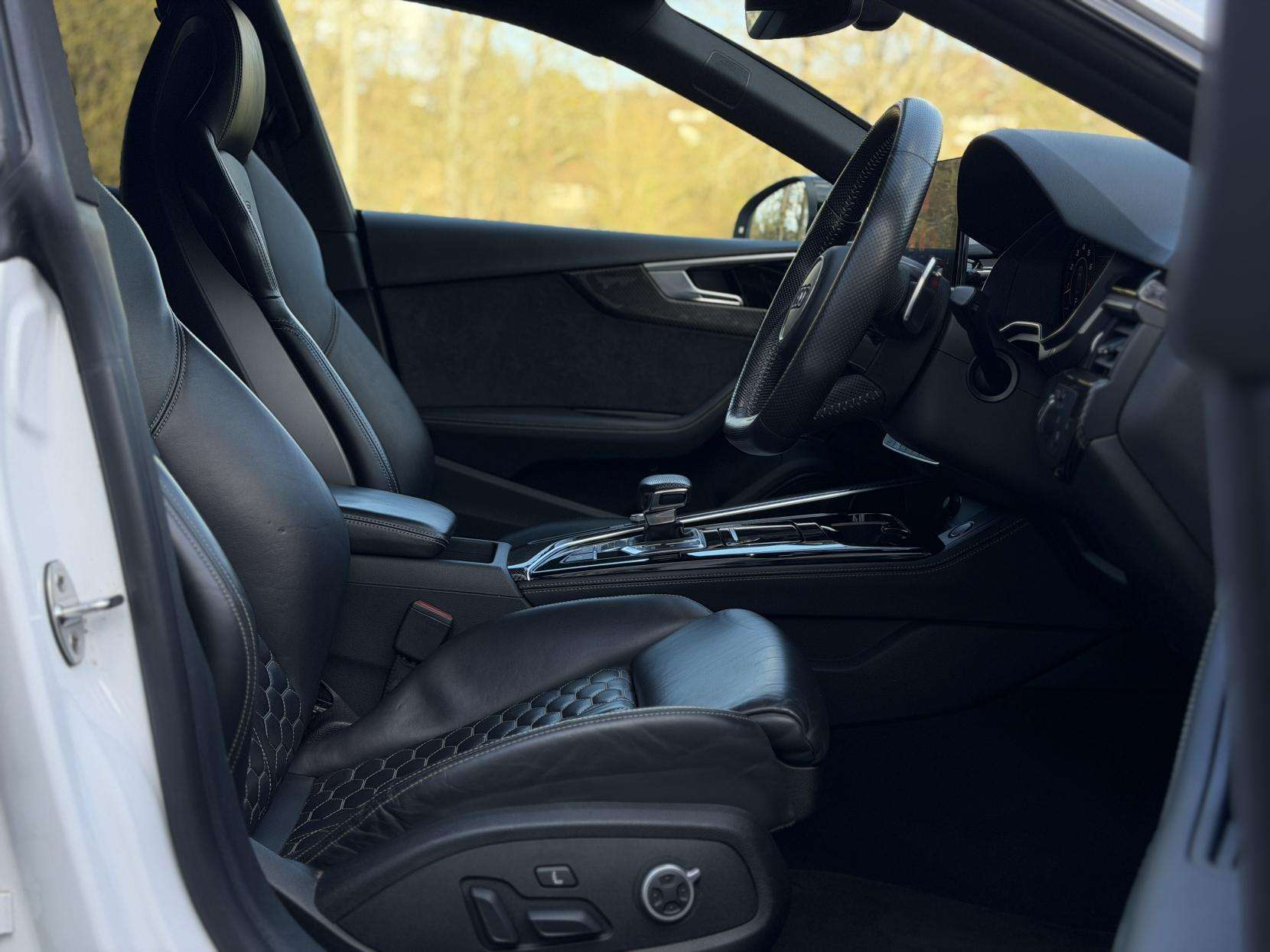 2021 AUDI RS5 2021 AUDI RS5