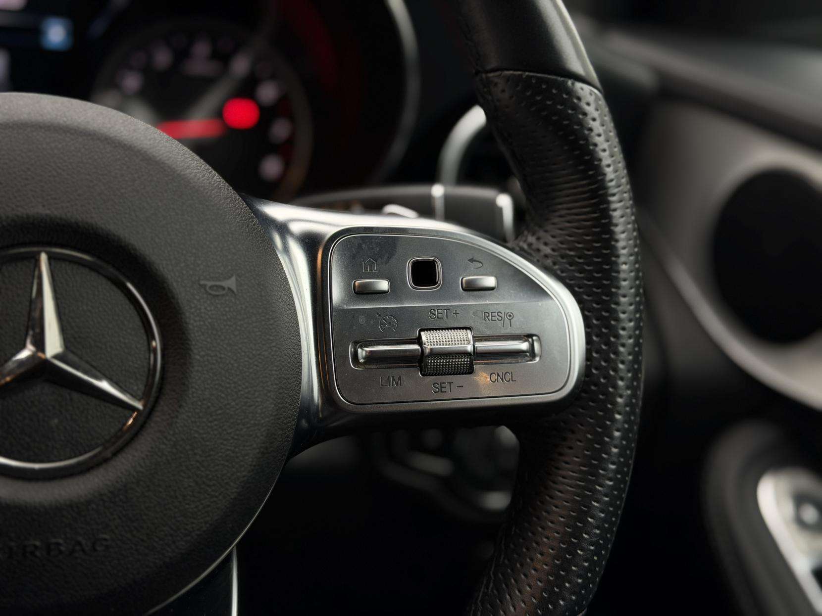 2023 MERCEDES-BENZ GLC 2023 MERCEDES-BENZ GLC