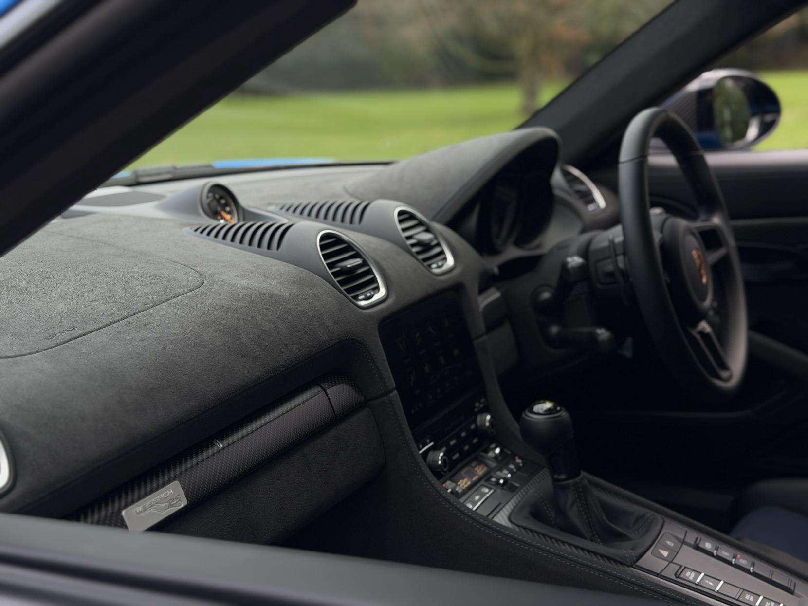 2024 PORSCHE 718 CAYMAN 2024 PORSCHE 718 CAYMAN