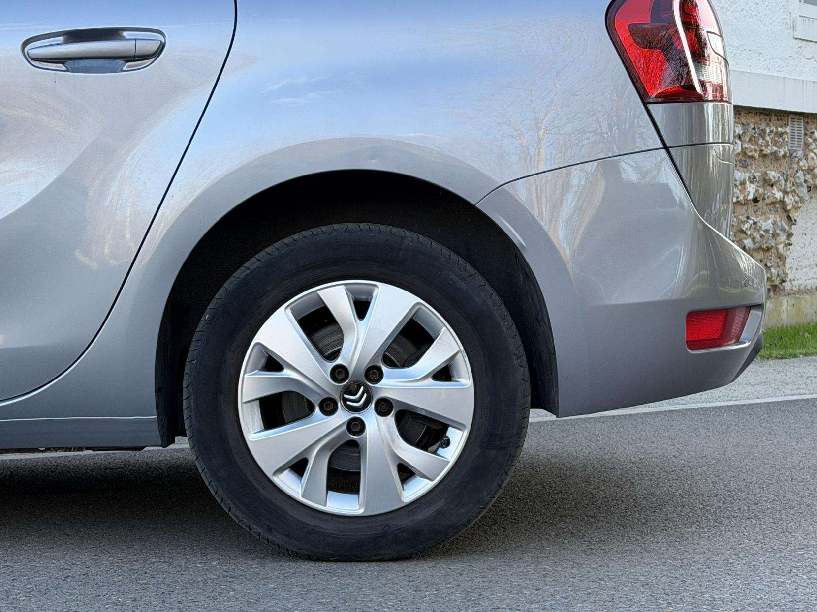 2021 CITROEN GRAND C4 SPACETOURER 2021 CITROEN GRAND C4 SPACETOURER