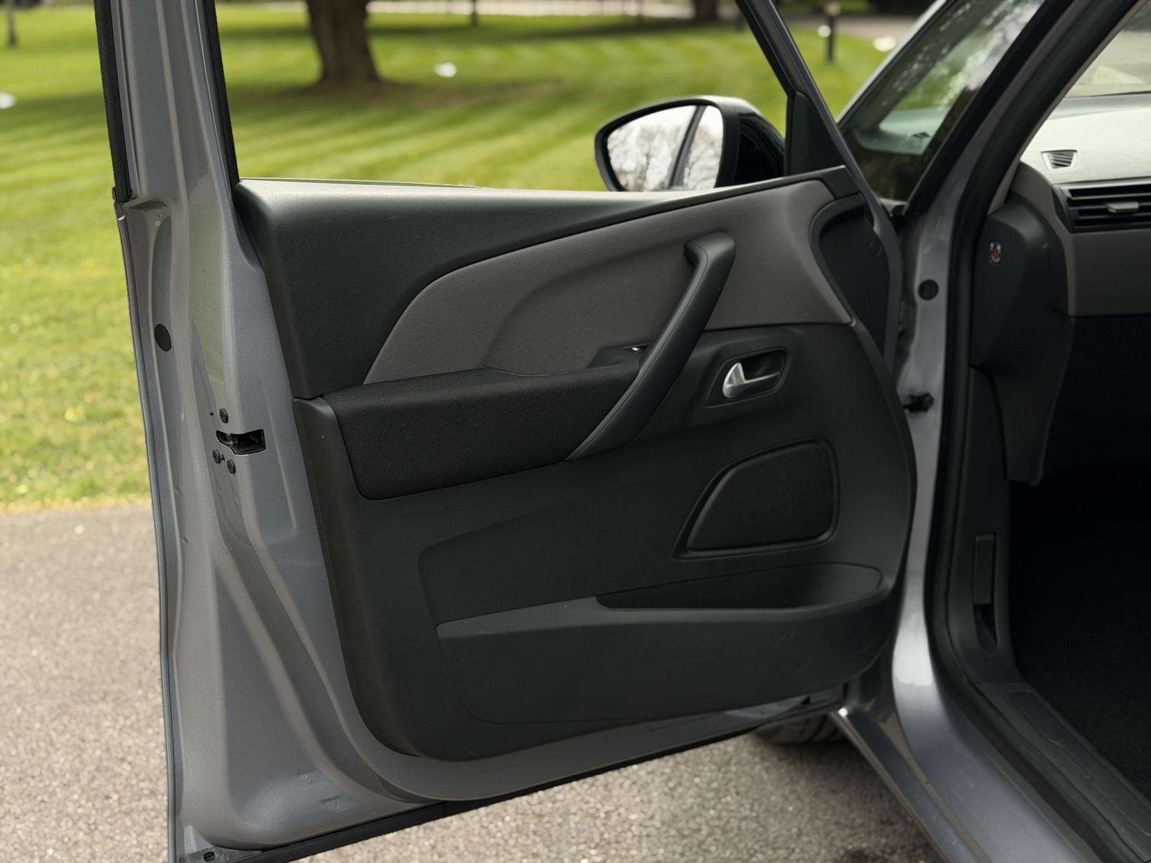 2021 CITROEN GRAND C4 SPACETOURER 2021 CITROEN GRAND C4 SPACETOURER