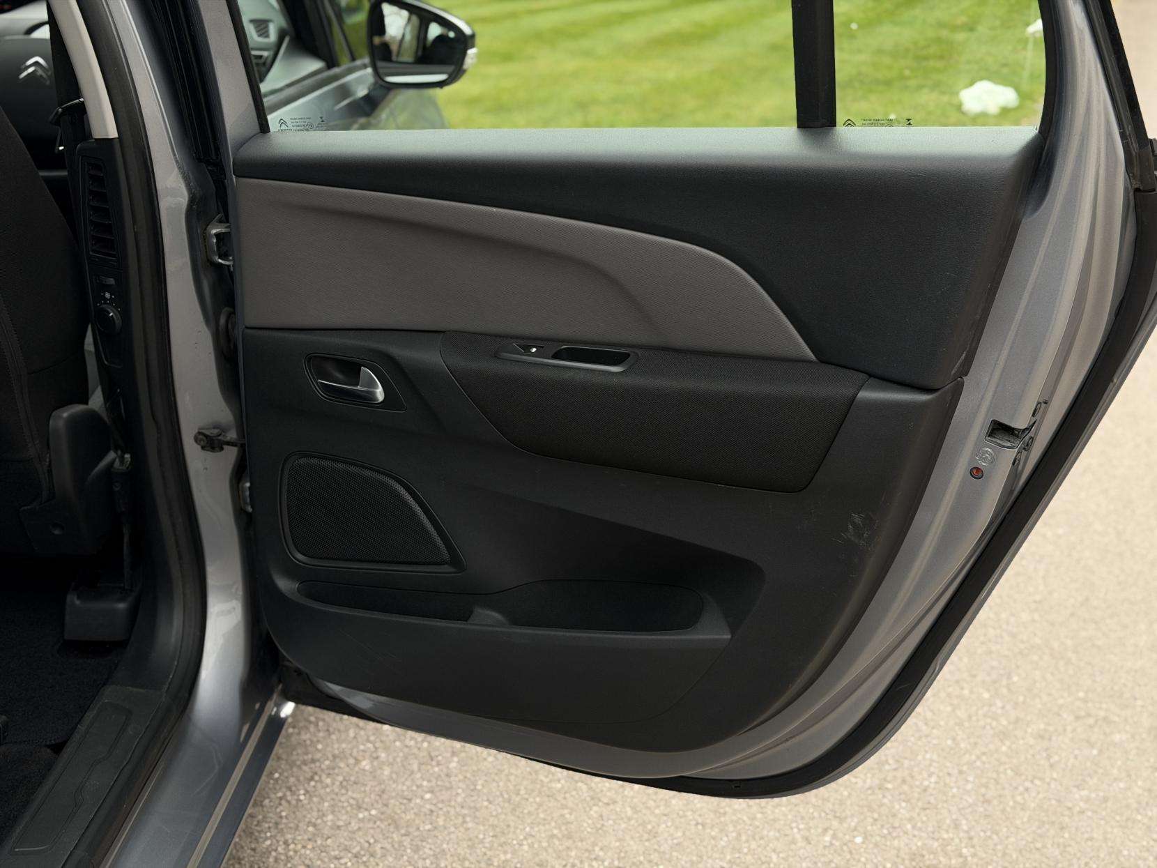 2021 CITROEN GRAND C4 SPACETOURER 2021 CITROEN GRAND C4 SPACETOURER