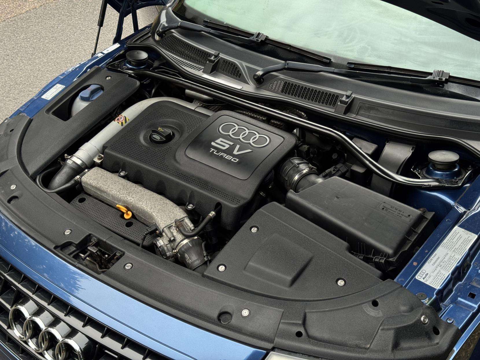 2005 AUDI TT 2005 AUDI TT