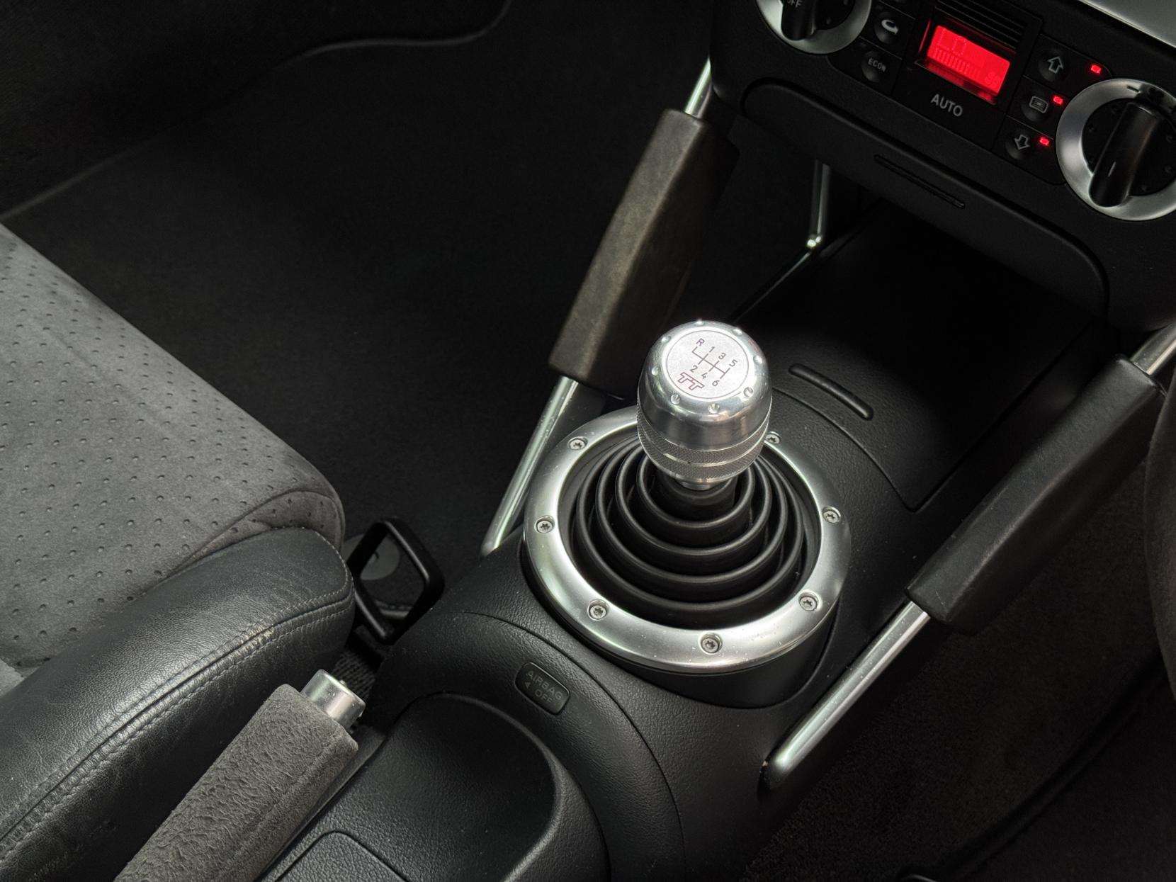 2005 AUDI TT 2005 AUDI TT