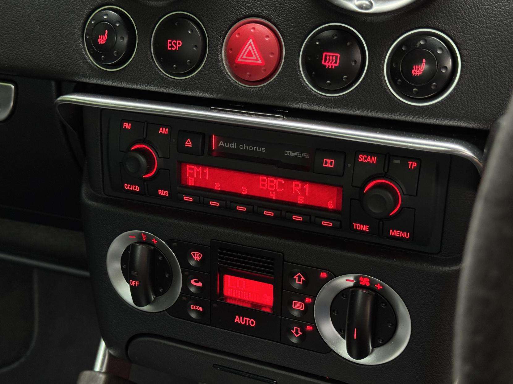 2005 AUDI TT 2005 AUDI TT