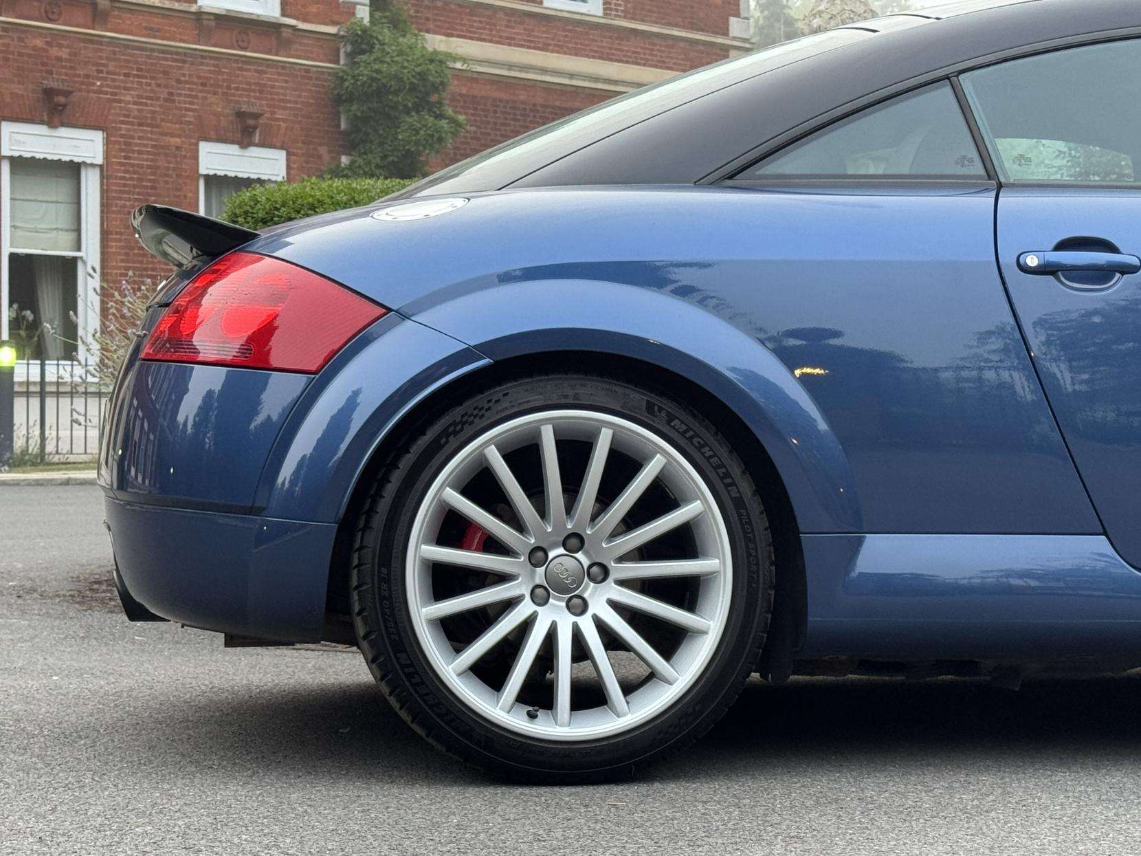 2005 AUDI TT 2005 AUDI TT