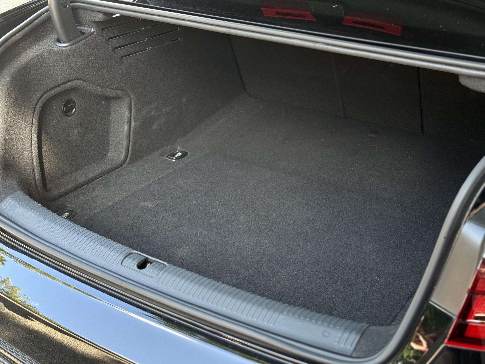 2017 AUDI A4 2017 AUDI A4