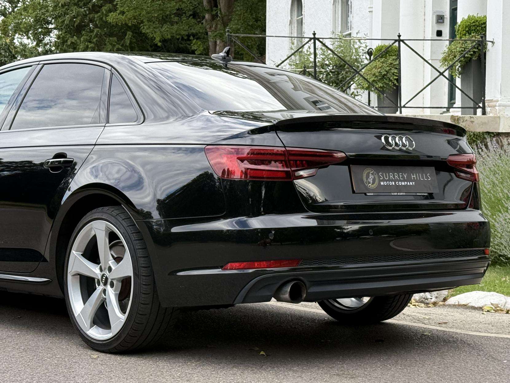 2017 AUDI A4 2017 AUDI A4