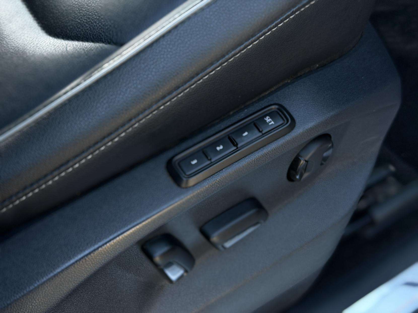 2018 VOLKSWAGEN TIGUAN 2018 VOLKSWAGEN TIGUAN