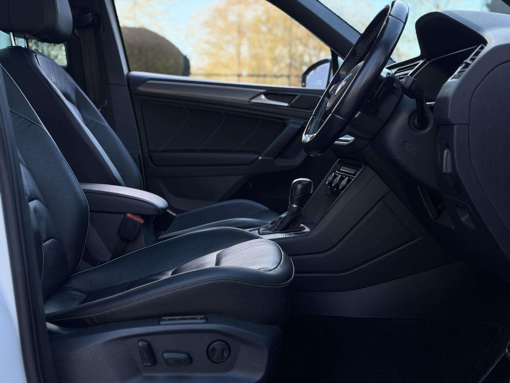 2018 VOLKSWAGEN TIGUAN 2018 VOLKSWAGEN TIGUAN