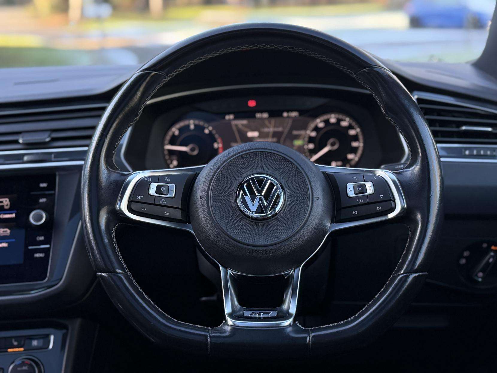 2018 VOLKSWAGEN TIGUAN 2018 VOLKSWAGEN TIGUAN