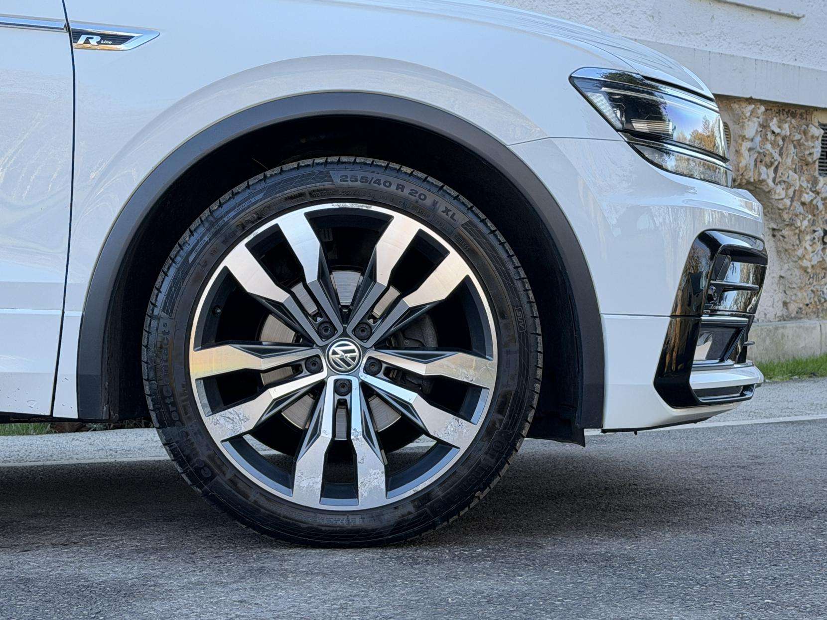 2018 VOLKSWAGEN TIGUAN 2018 VOLKSWAGEN TIGUAN