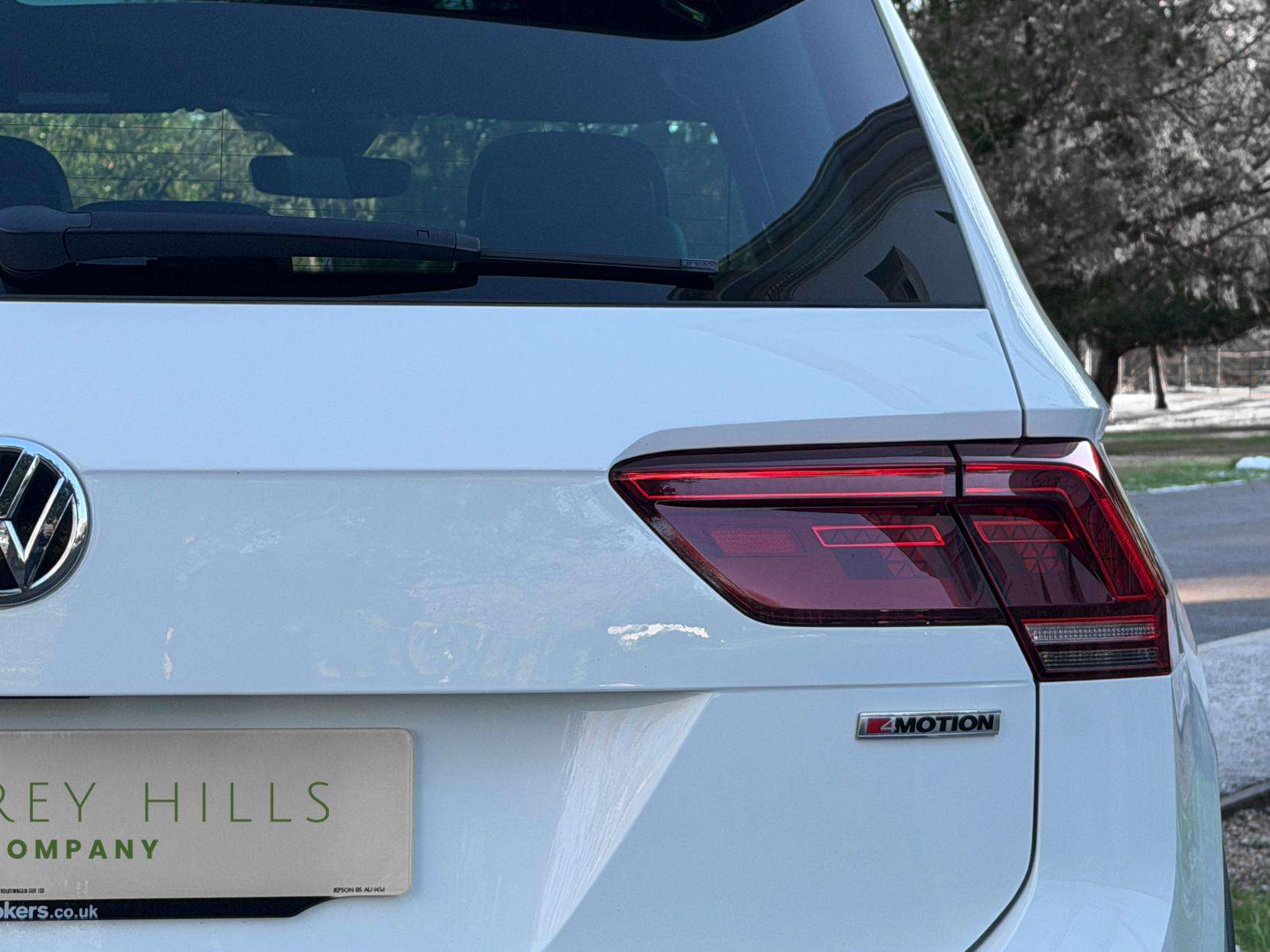 2018 VOLKSWAGEN TIGUAN 2018 VOLKSWAGEN TIGUAN