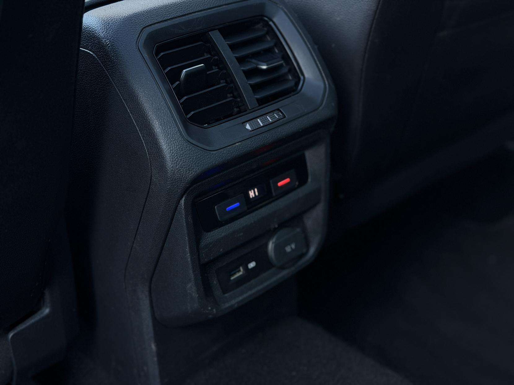 2018 VOLKSWAGEN TIGUAN 2018 VOLKSWAGEN TIGUAN