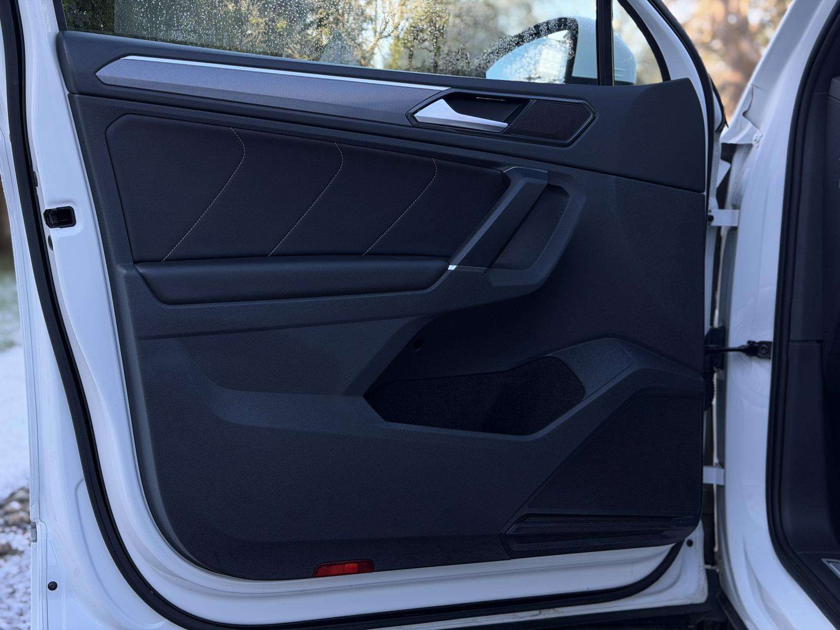 2018 VOLKSWAGEN TIGUAN 2018 VOLKSWAGEN TIGUAN