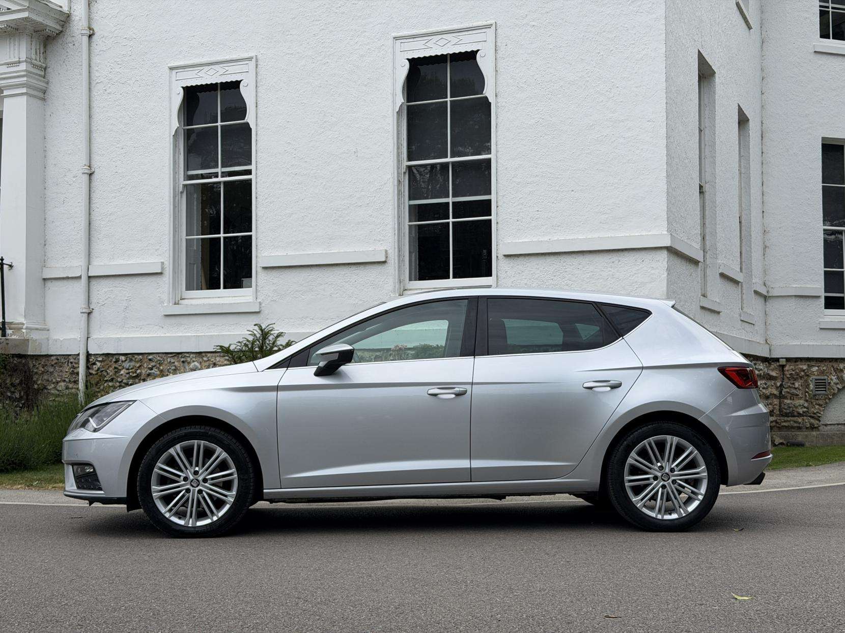 A 2017 SEAT LEON 1.4 EcoTSI XCELLENCE Technology Hatchback 5dr Petrol DSG Euro 6 (s/s) (150 ps) A 2017 SEAT LEON 1.4 EcoTSI XCELLENCE Technology Hatchback 5dr Petrol DSG Euro 6 (s/s) (150 ps)