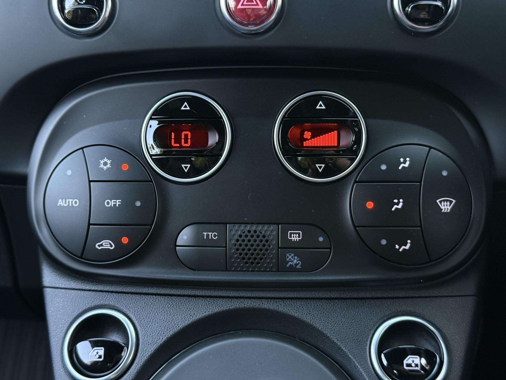 2024 ABARTH 695 2024 ABARTH 695