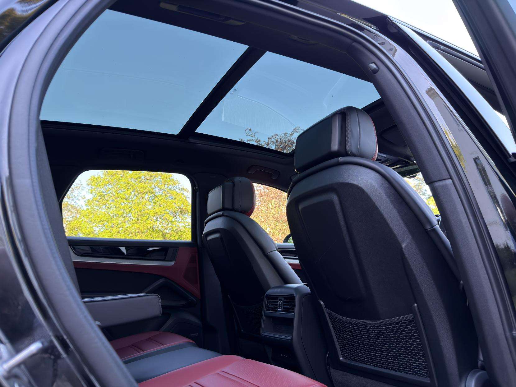 2024 PORSCHE CAYENNE 2024 PORSCHE CAYENNE
