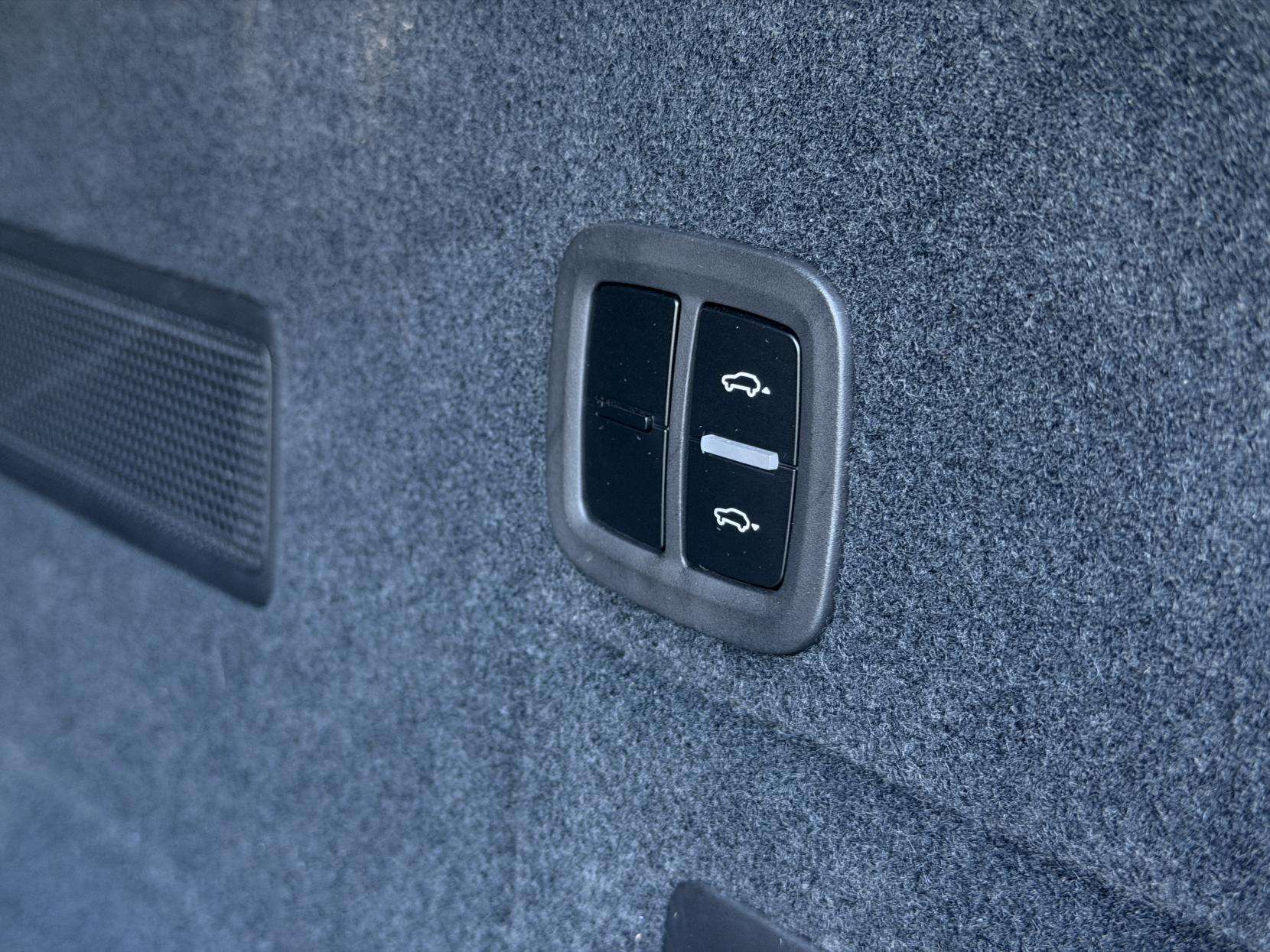 2024 PORSCHE CAYENNE 2024 PORSCHE CAYENNE