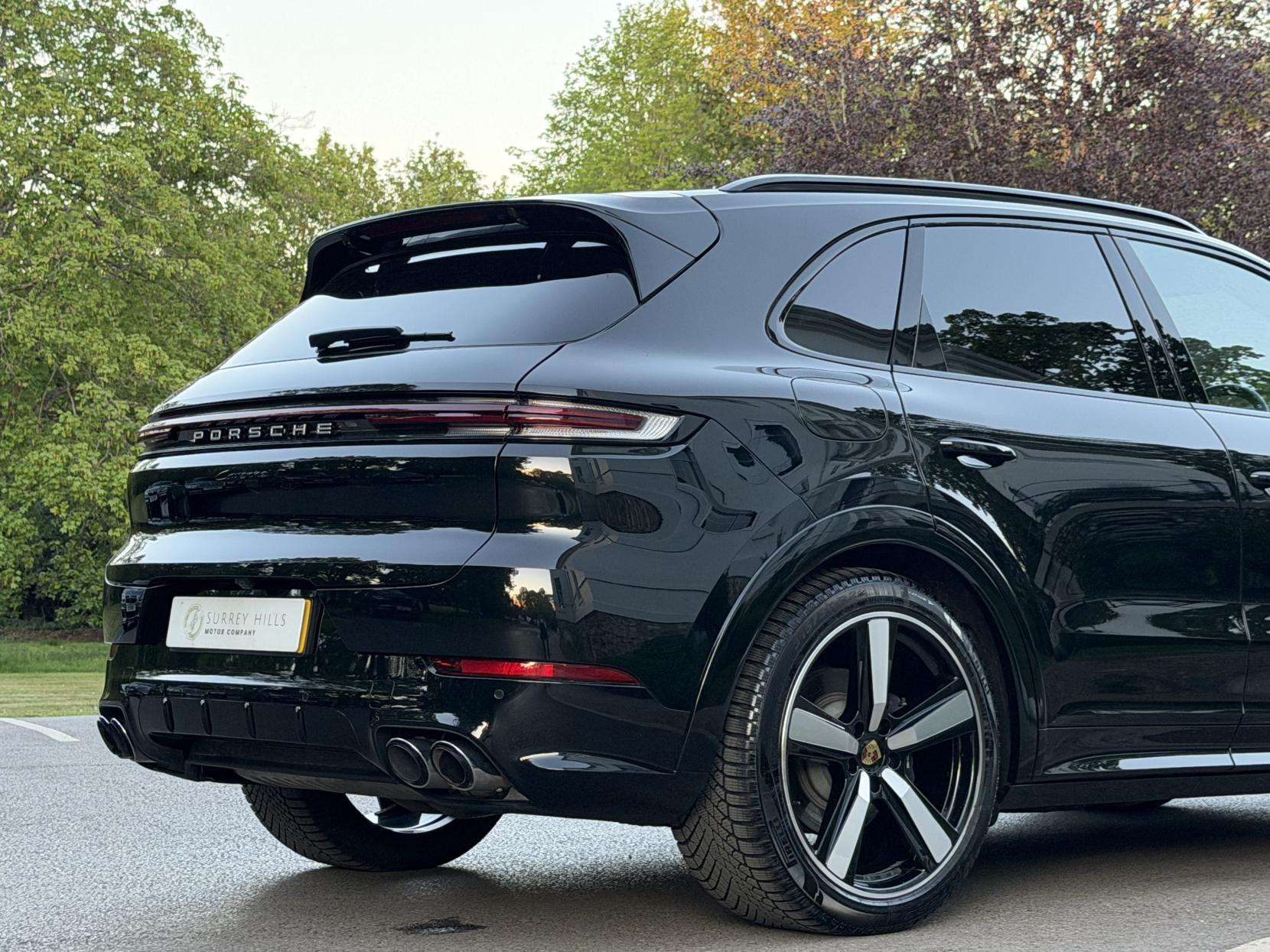 2024 PORSCHE CAYENNE 2024 PORSCHE CAYENNE
