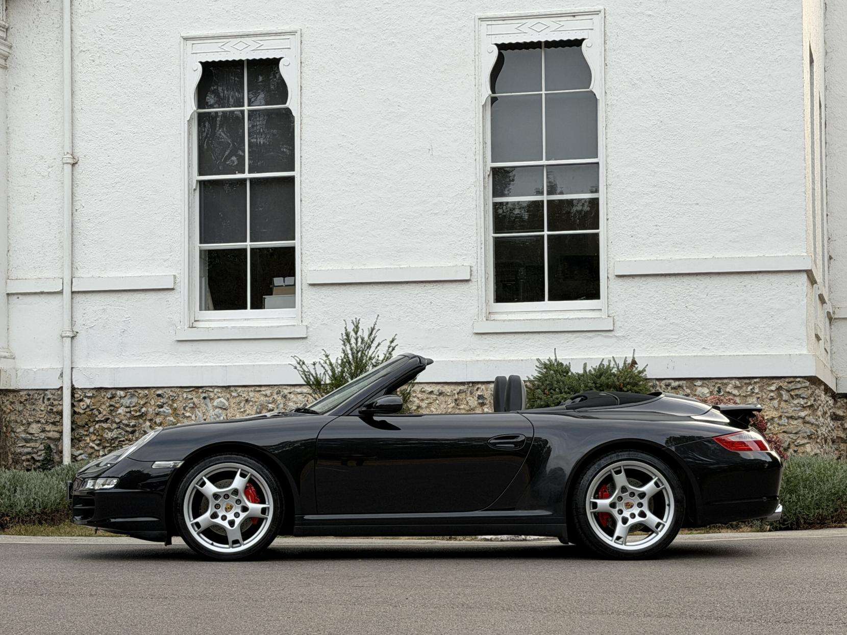 A 2006 PORSCHE 911 3.8 997 Carrera 4S Cabriolet 2dr Petrol Manual AWD (285 g/km, 350 bhp) A 2006 PORSCHE 911 3.8 997 Carrera 4S Cabriolet 2dr Petrol Manual AWD (285 g/km, 350 bhp)