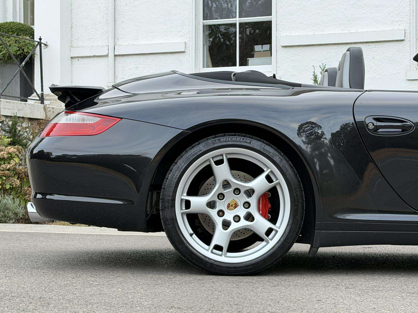 2006 PORSCHE 911 2006 PORSCHE 911