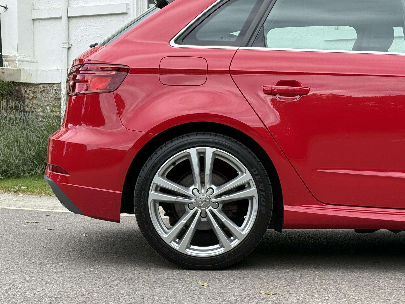 2017 AUDI A3 2017 AUDI A3