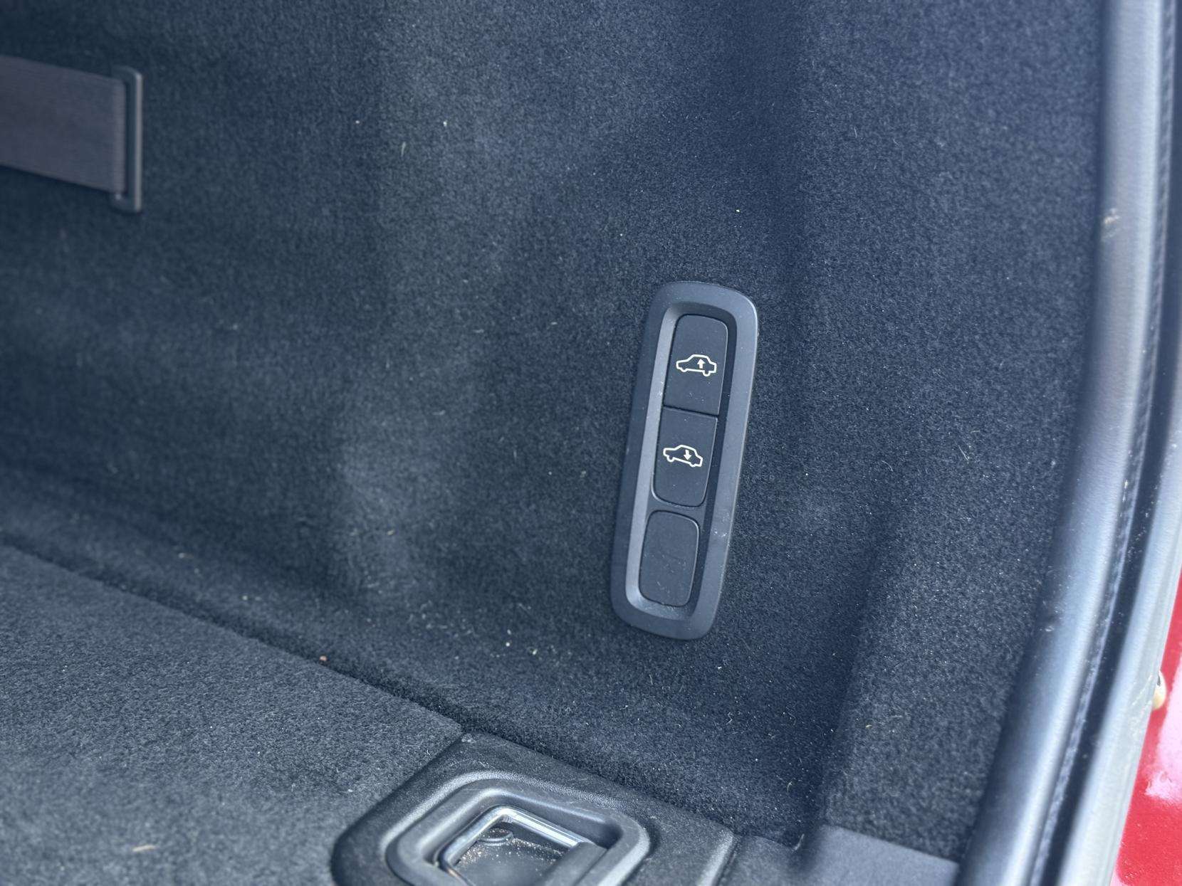 2020 VOLVO XC60 2020 VOLVO XC60