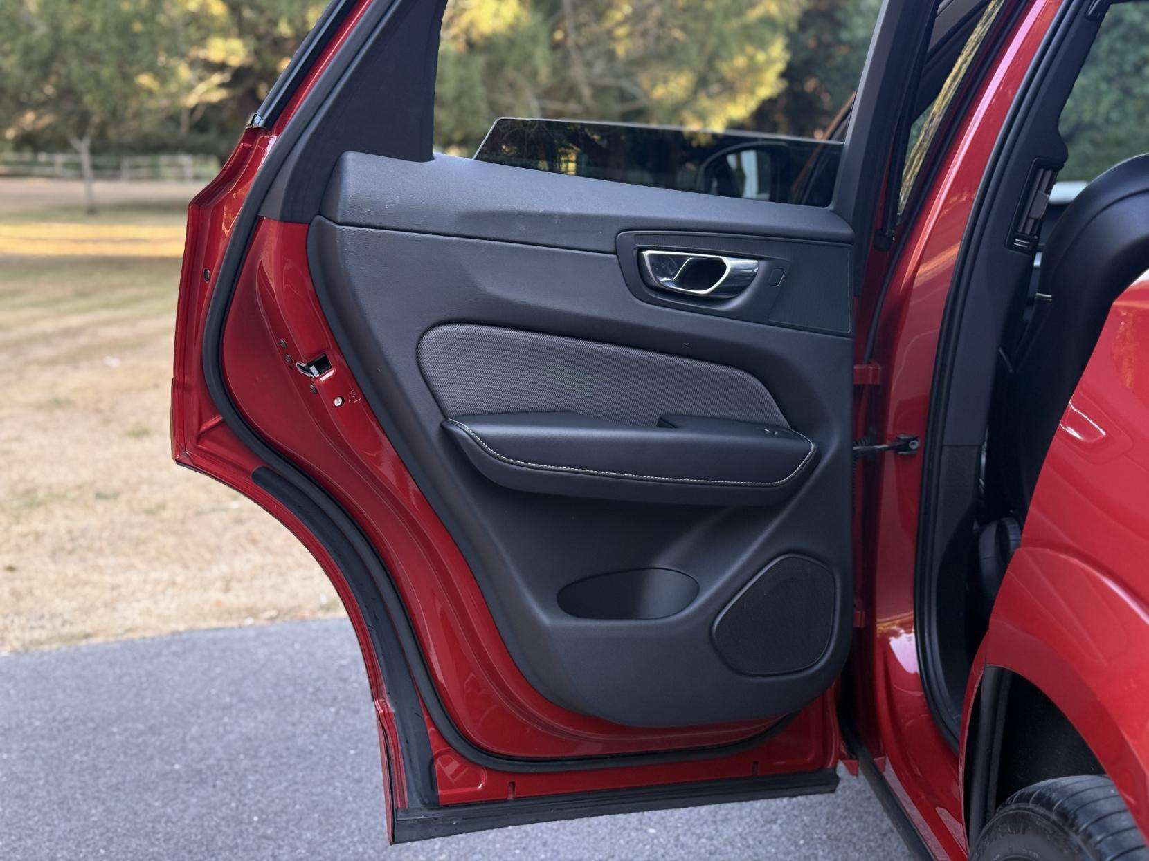 2020 VOLVO XC60 2020 VOLVO XC60