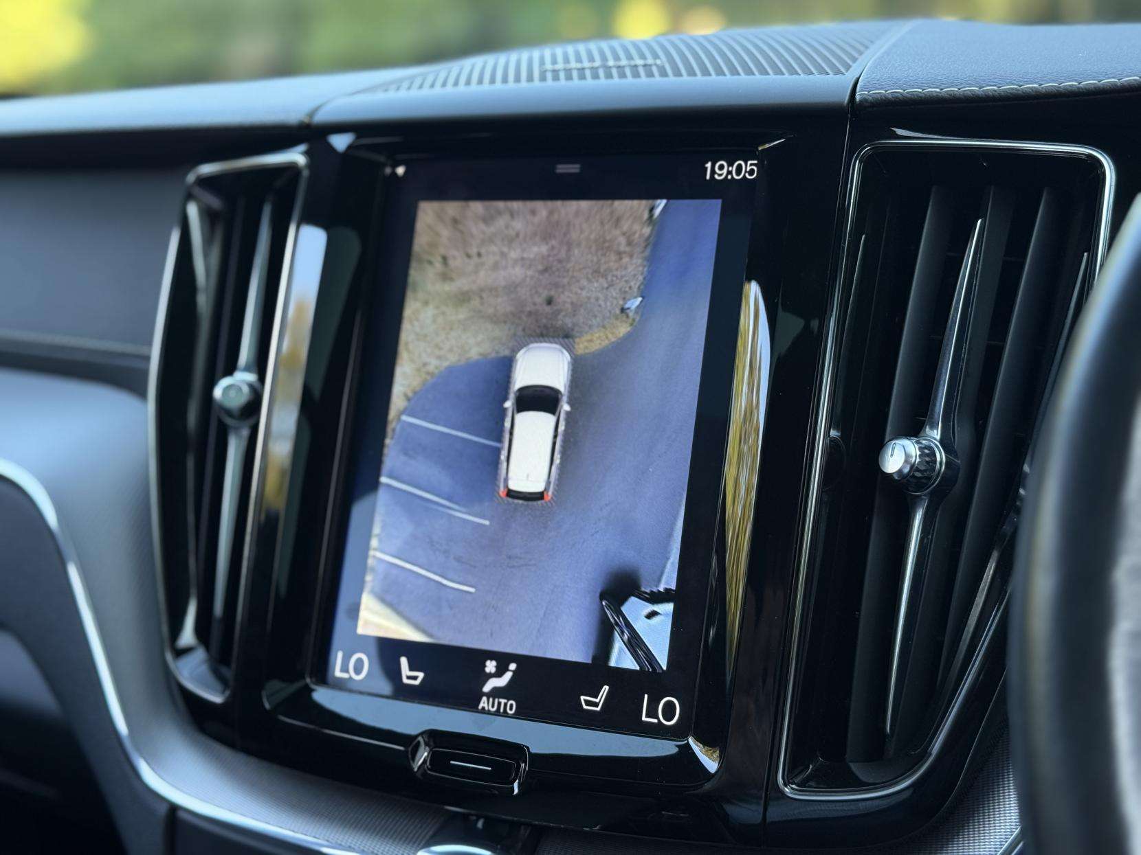 2020 VOLVO XC60 2020 VOLVO XC60