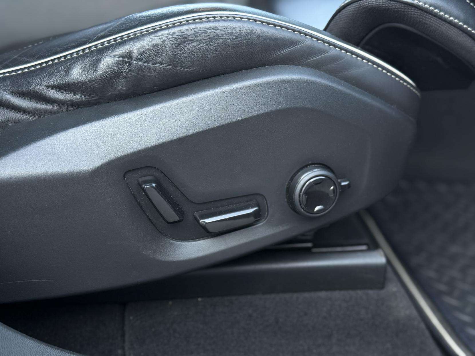 2020 VOLVO XC60 2020 VOLVO XC60