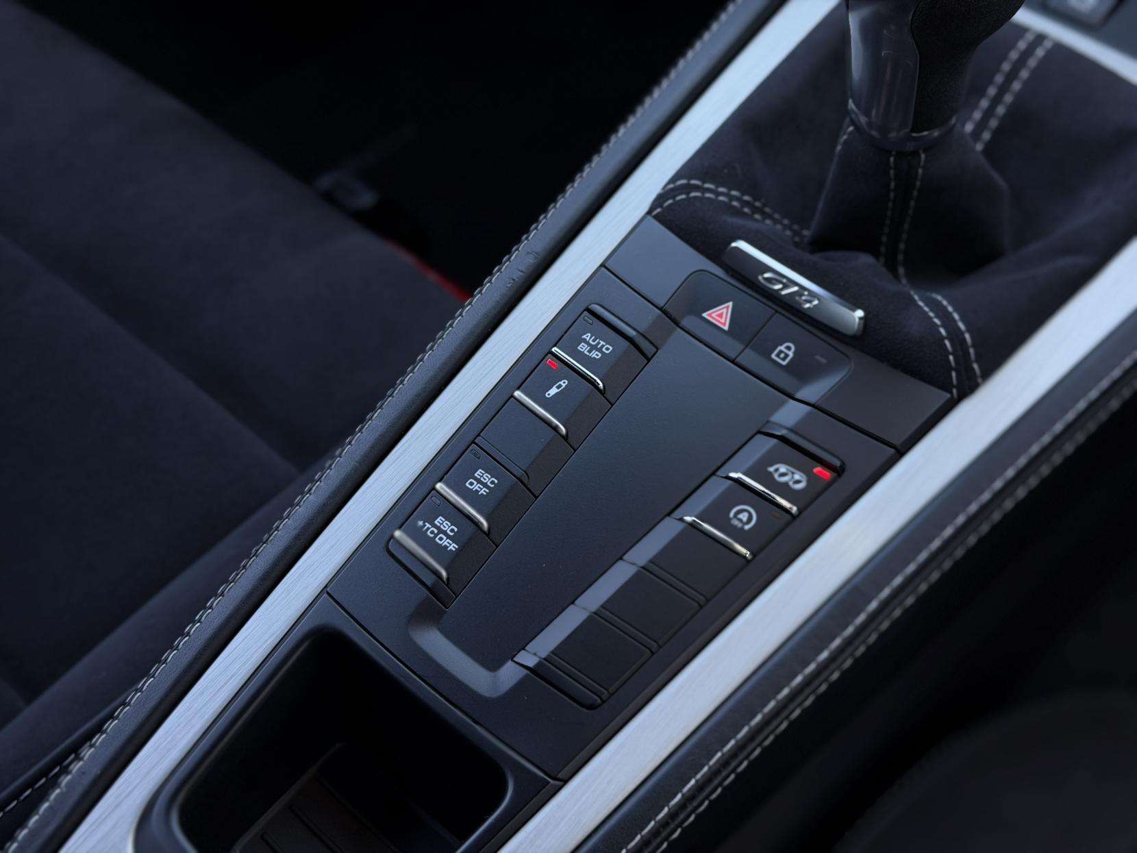 2019 PORSCHE 718 CAYMAN 2019 PORSCHE 718 CAYMAN