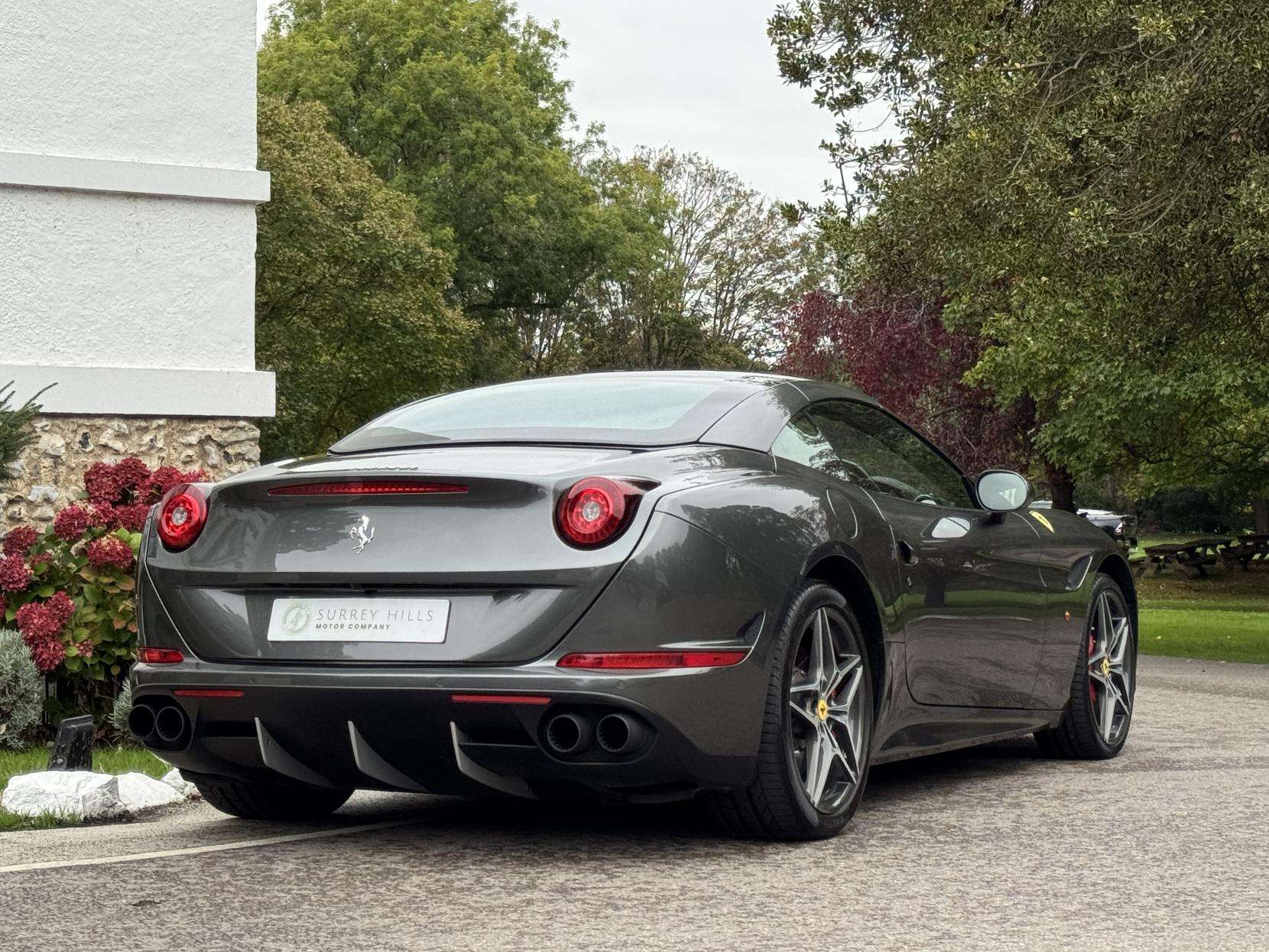 2016 FERRARI CALIFORNIA 2016 FERRARI CALIFORNIA