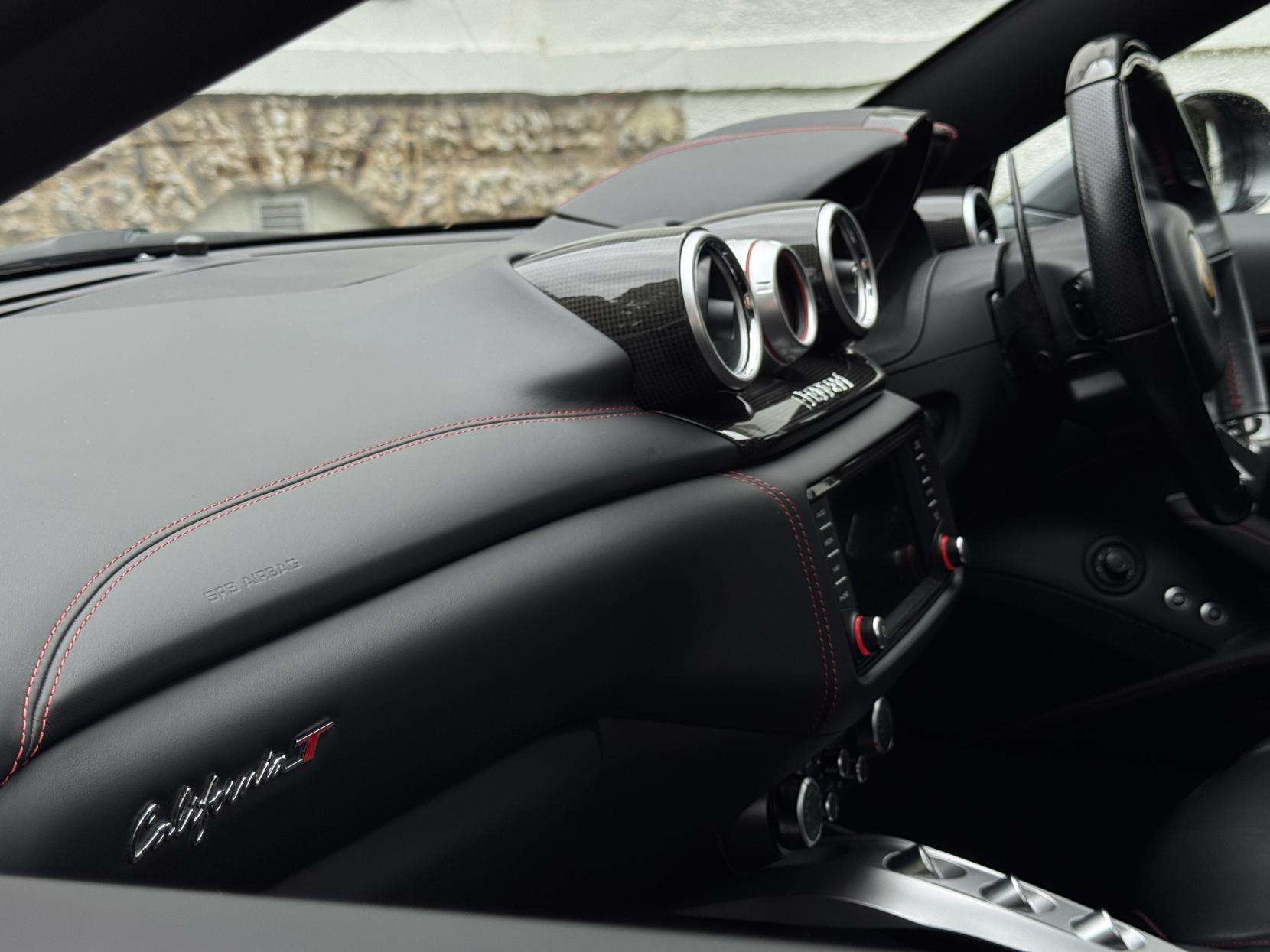 2016 FERRARI CALIFORNIA 2016 FERRARI CALIFORNIA