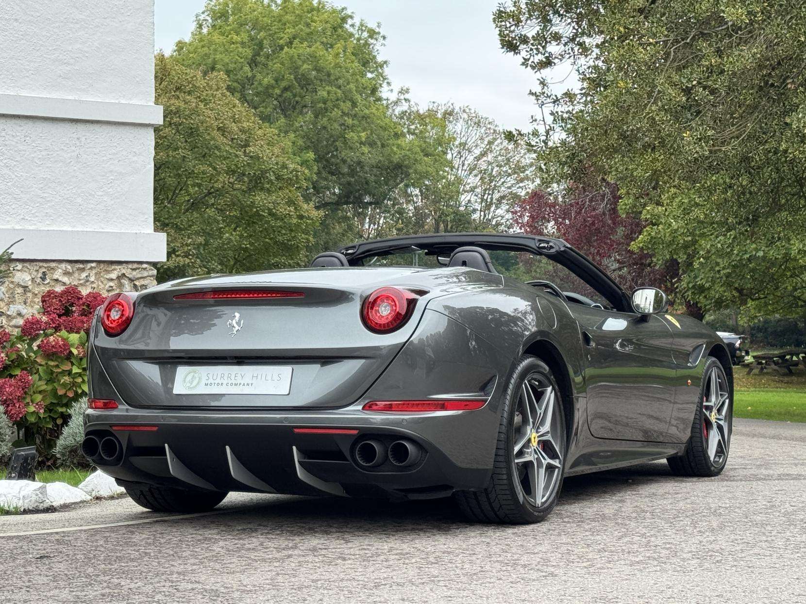 2016 FERRARI CALIFORNIA 2016 FERRARI CALIFORNIA