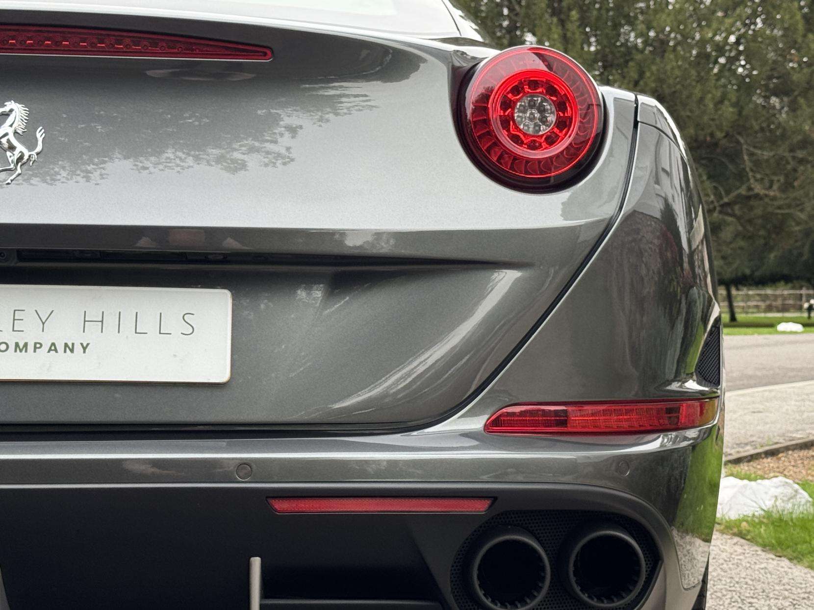 2016 FERRARI CALIFORNIA 2016 FERRARI CALIFORNIA