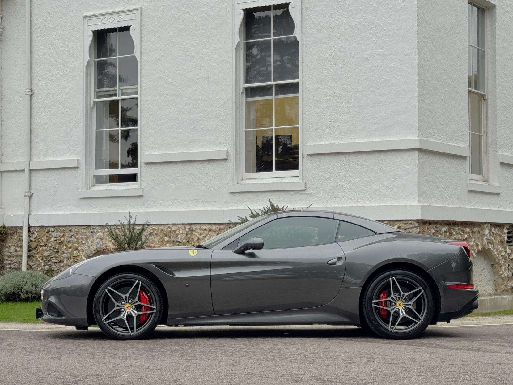 2016 FERRARI CALIFORNIA 2016 FERRARI CALIFORNIA