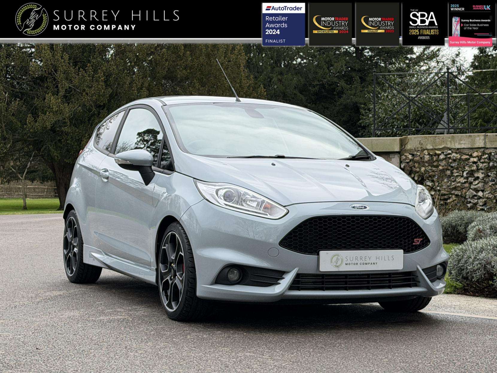 A 2016 FORD FIESTA 1.6T EcoBoost ST-200 Hatchback 3dr Petrol Manual Euro 6 (200 ps) A 2016 FORD FIESTA 1.6T EcoBoost ST-200 Hatchback 3dr Petrol Manual Euro 6 (200 ps)