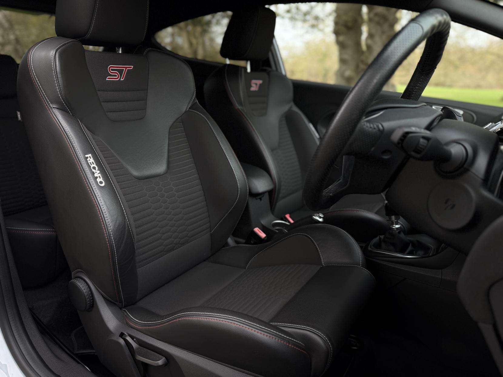 2016 FORD FIESTA 2016 FORD FIESTA