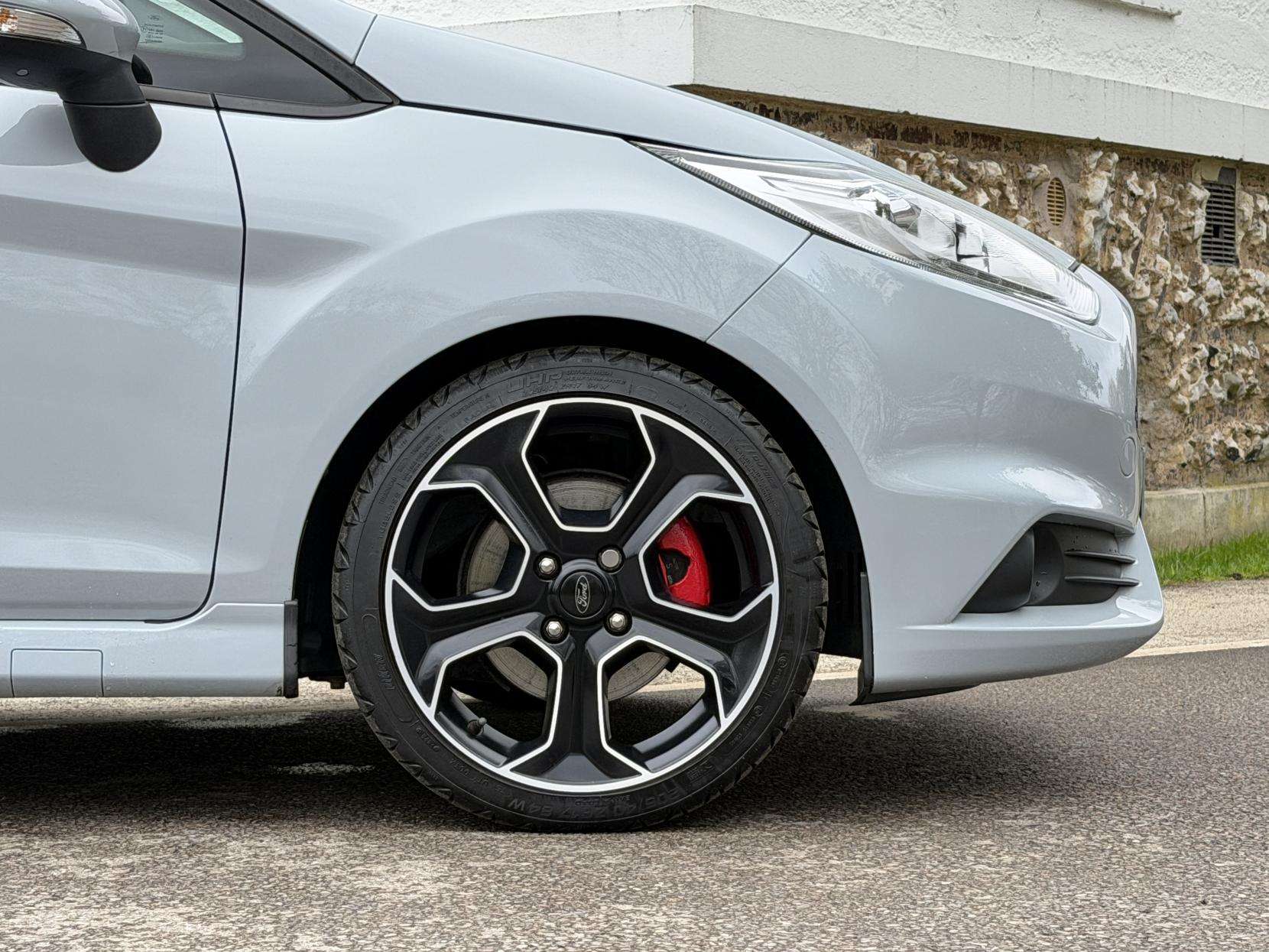 2016 FORD FIESTA 2016 FORD FIESTA