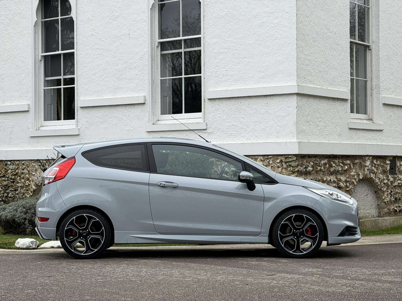 2016 FORD FIESTA 2016 FORD FIESTA