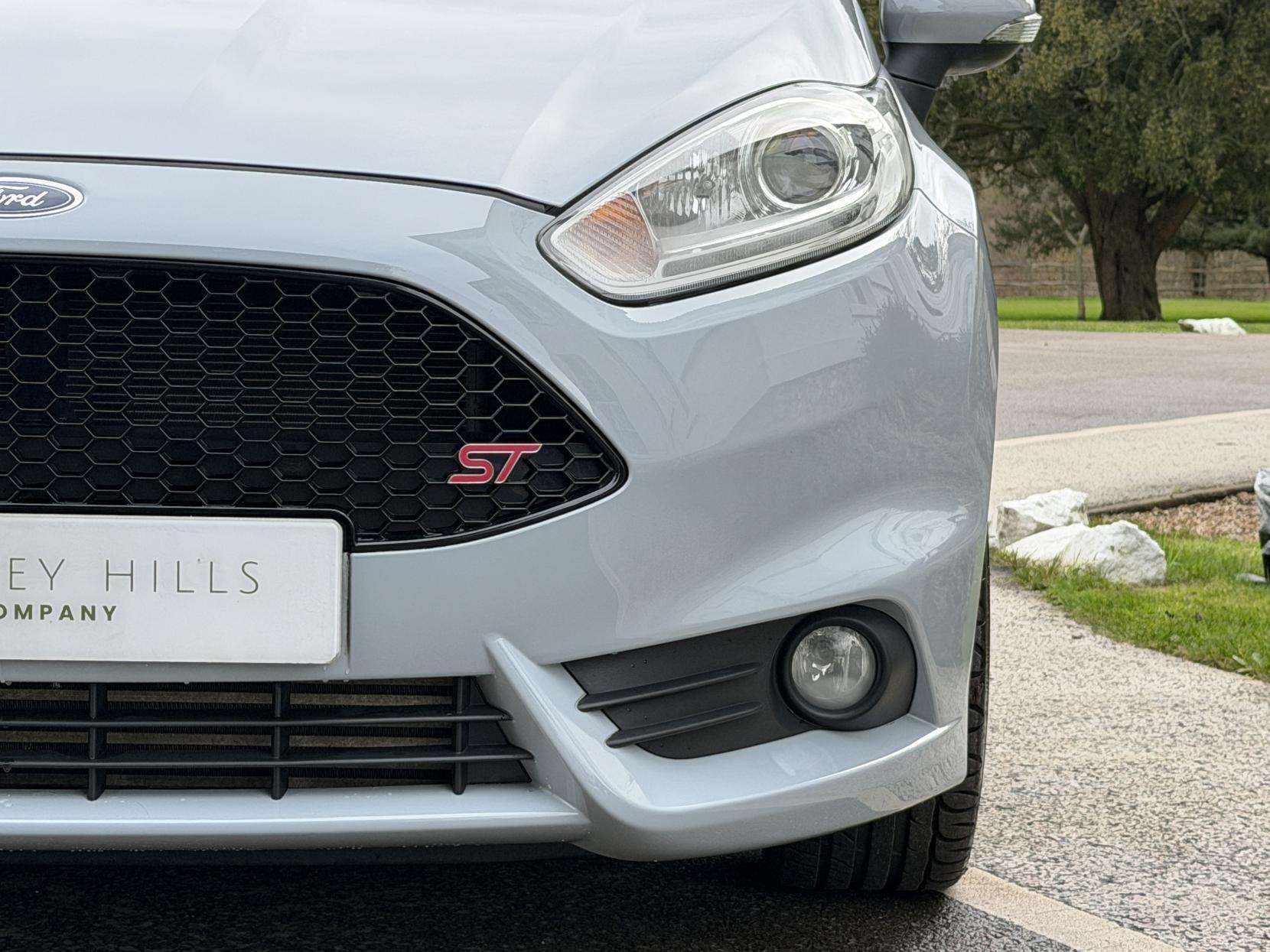 2016 FORD FIESTA 2016 FORD FIESTA