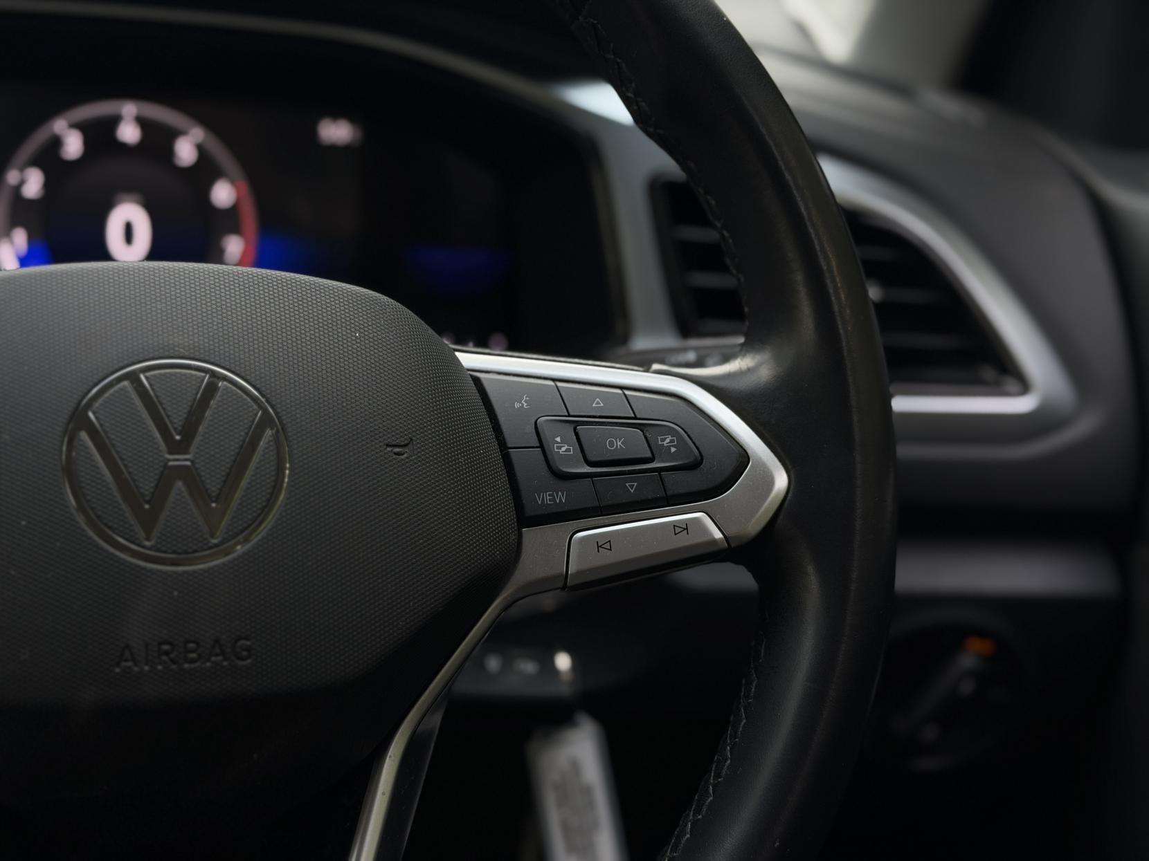 2023 VOLKSWAGEN T-ROC 2023 VOLKSWAGEN T-ROC