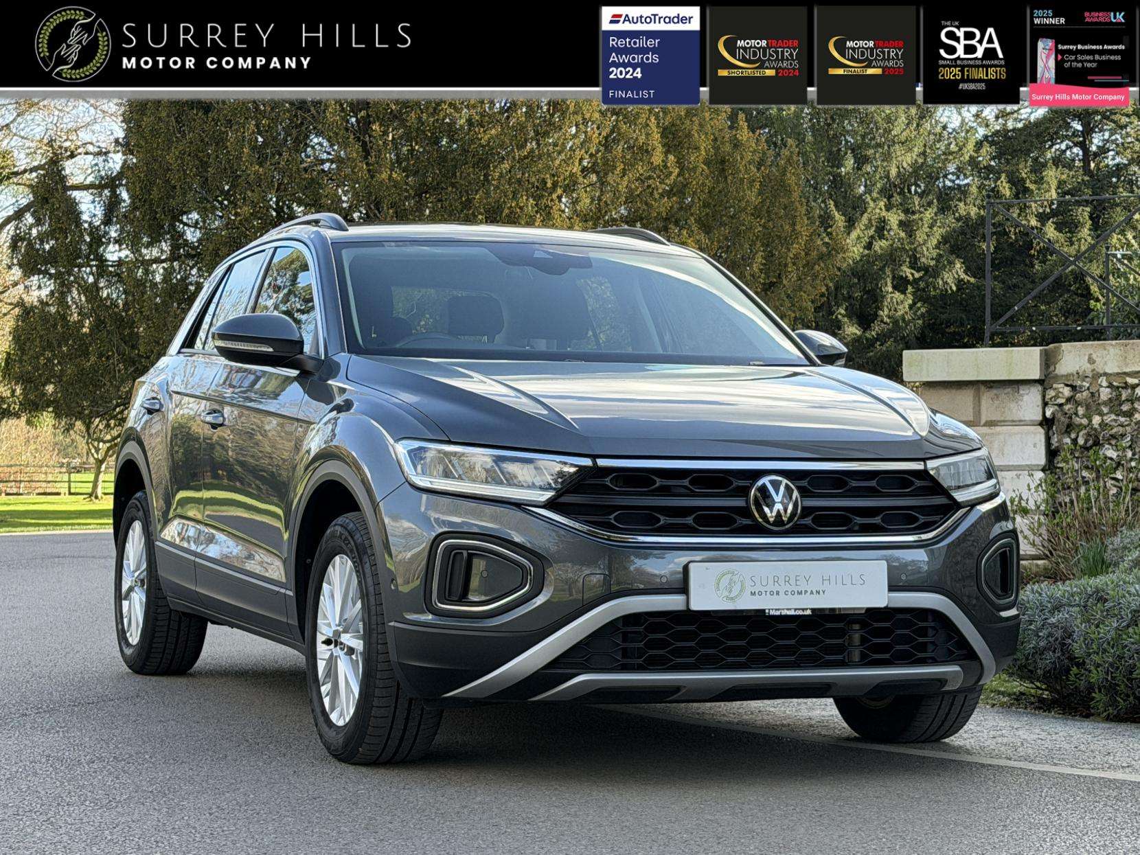 A 2023 VOLKSWAGEN T-ROC 1.0 TSI Life SUV 5dr Petrol Manual Euro 6 (s/s) (110 ps) A 2023 VOLKSWAGEN T-ROC 1.0 TSI Life SUV 5dr Petrol Manual Euro 6 (s/s) (110 ps)
