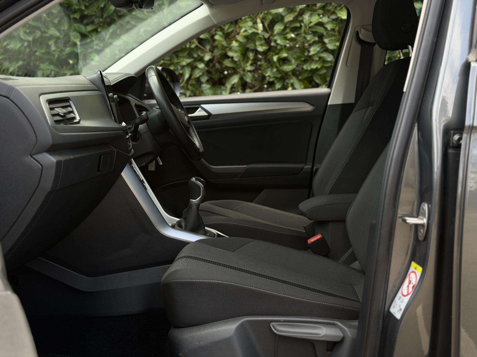 2023 VOLKSWAGEN T-ROC 2023 VOLKSWAGEN T-ROC