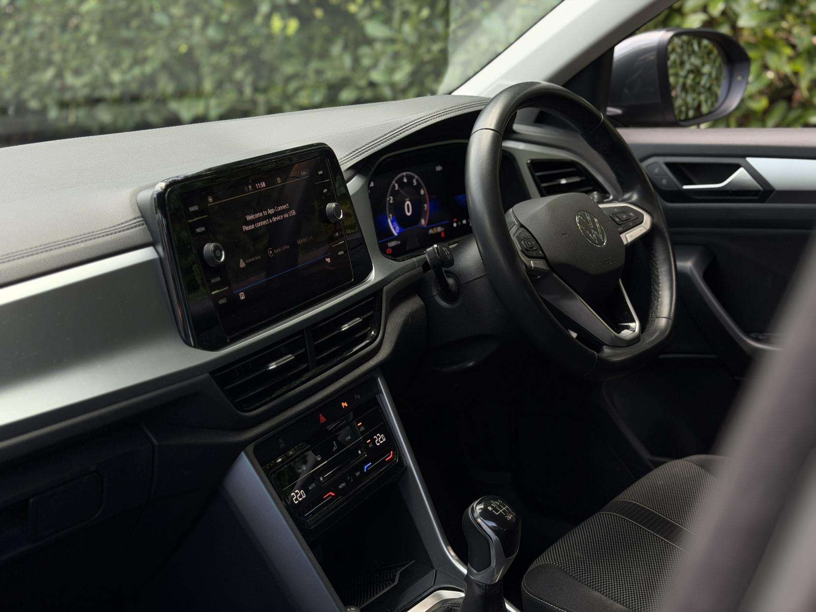 2023 VOLKSWAGEN T-ROC 2023 VOLKSWAGEN T-ROC