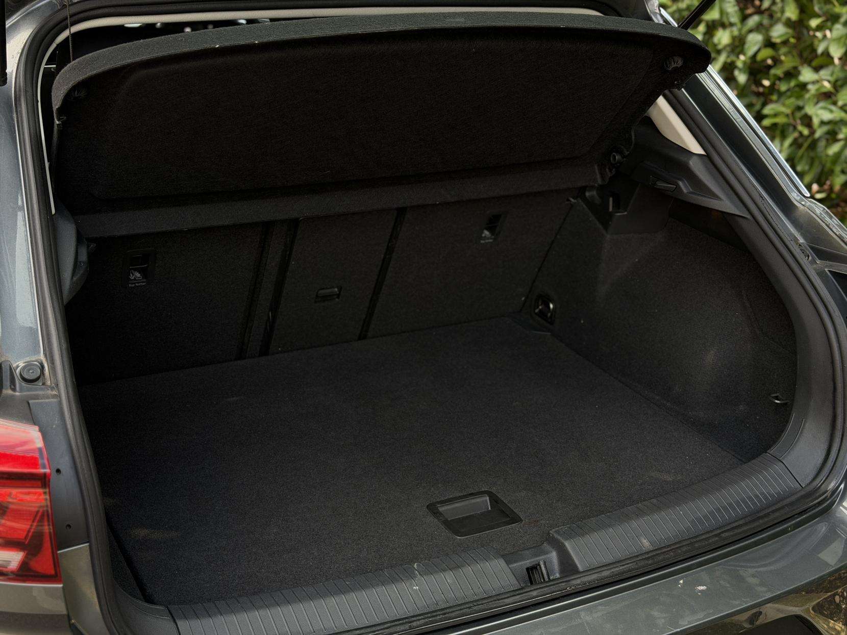 2023 VOLKSWAGEN T-ROC 2023 VOLKSWAGEN T-ROC